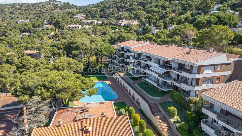 Foto 97b409ae-795b-4d55-960f-b1cc78aea618. Apartament amb calefacció aparcament piscina a Llafranc