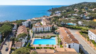 Apartament  Carrer del pintor joan serra. Apartamento en venta con piscina y licencia turística a 3 minuto
