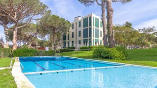 Apartament a Carrer de mallorca 25. Apartamento con licencia turistica, terraza y piscina en venta e