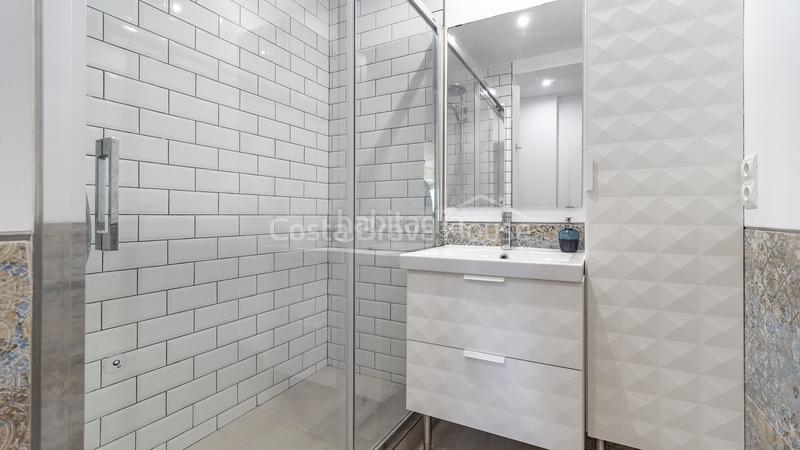 Foto 1fedd67a-c0c6-4981-8ce0-029c82b6e47d. Apartamento en carrer de mallorca 25 apartamento con licencia turistica, terraza y piscina en venta en zona golfet, en Calella de Palafrugell