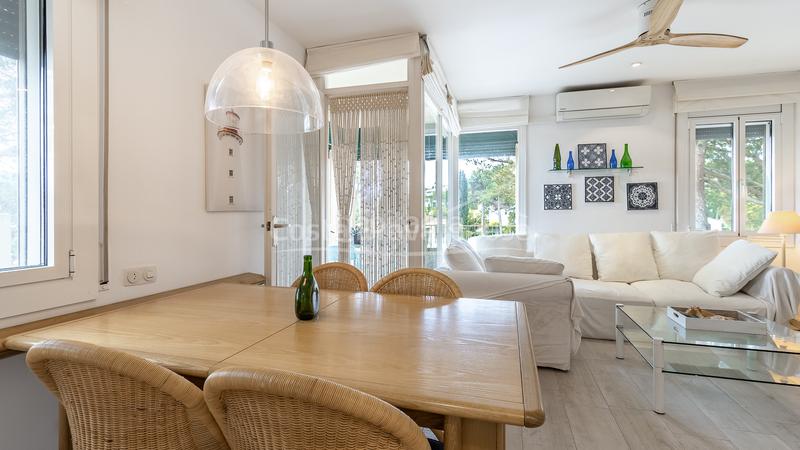 Foto 4199b340-9eb7-4967-ae63-9b0471b68fba. Apartamento en carrer de mallorca 25 apartamento con licencia turistica, terraza y piscina en venta en zona golfet, en Calella de Palafrugell