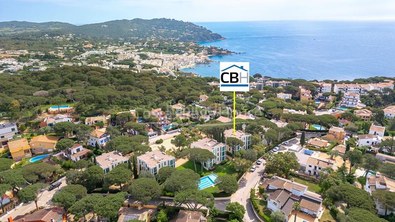 Foto 791cd8f3-1686-412c-a5fd-9855734f9c16. Apartamento en carrer de mallorca 25 apartamento con licencia turistica, terraza y piscina en venta en zona golfet, en Calella de Palafrugell