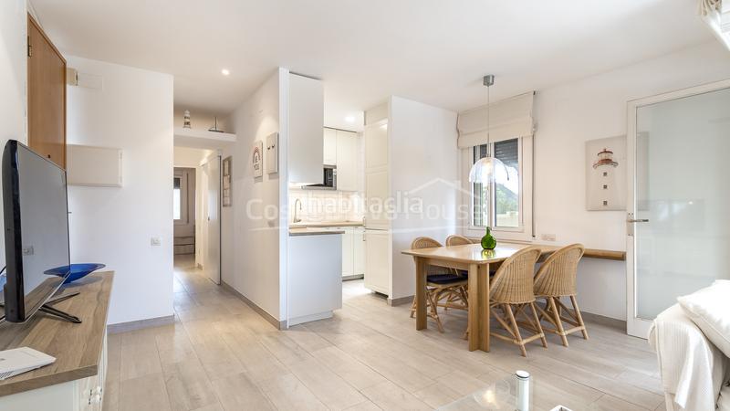 Foto d7a37f3e-2668-4225-890f-e24e11d7b69d. Apartamento en carrer de mallorca 25 apartamento con licencia turistica, terraza y piscina en venta en zona golfet, en Calella de Palafrugell