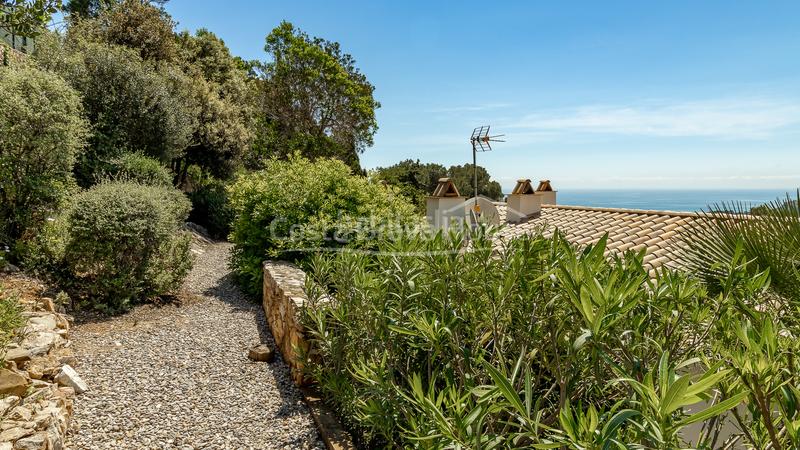 Foto f40e6887-896f-430d-8397-2803208d2a29. Casa exclusiva casa en venta con vistas al mar en ses costes, aiguablava en Begur