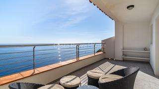 Apartament  Carrer rec de l'aigua. Exclusivo apartamento en venta con terraza y vistas al mar en la
