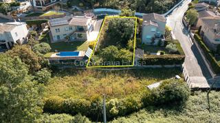 Terreny residencial a Mont-ras. Parcela urbanizable en venta en montras, zona residencial tranqu