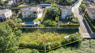 Terreny residencial a Mont-ras. Parcela en venta en montras de 754 m, ideal para casa unifamilia