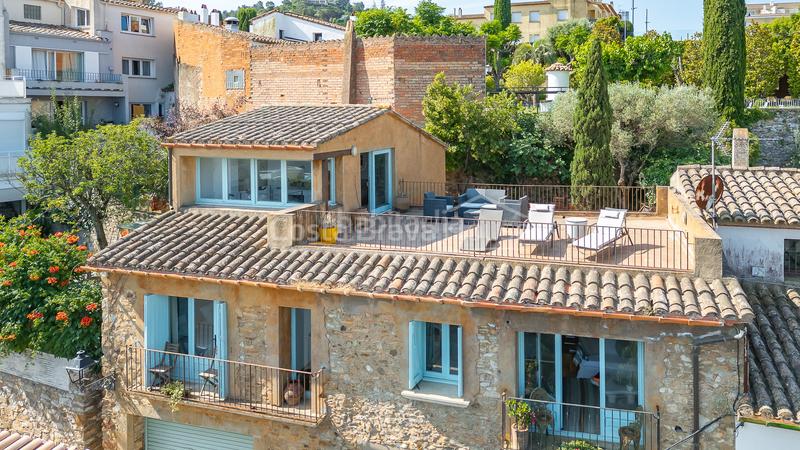 Foto 7bb1c872-6686-414c-ac75-fb24eae293e5. Bauernhof mit heizung parking in Begur Begur