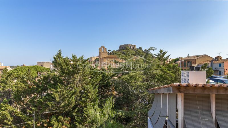 Foto b4056785-e302-42dd-8515-2d36677c023b. Masia amb calefacció aparcament a Begur Begur