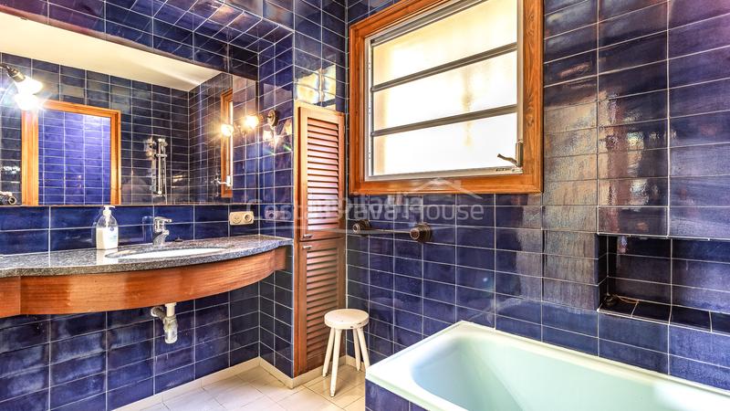 Foto 7e7c4b48-f689-4898-9bf4-376b1c49b75c. Casa amb calefacció aparcament piscina a Llafranc