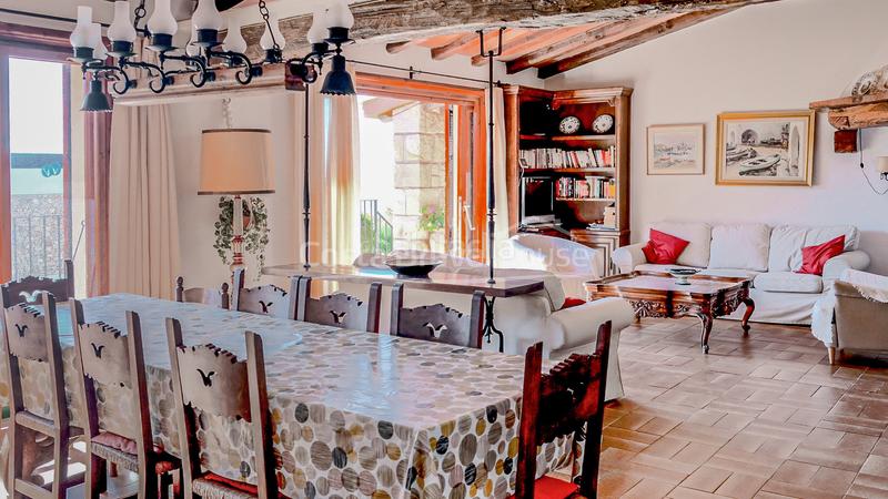 Foto d78ce248-76d2-4b78-a56f-243f673078ce. Casa villa exclusiva con vistas al mar y piscina en venta a 600m de la playa en Llafranc