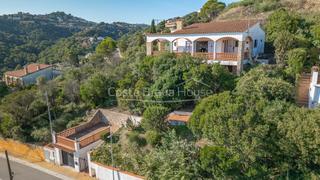 House  Carretera de la platja del racó. Casa mediterránea con vistas al mar en venta en begur a 5 minuto
