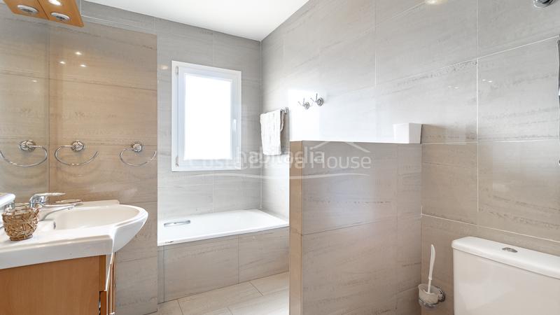 Foto fdcbd45c-0621-4236-baad-bc3aa44b0a3e. House with heating parking pool in Sa Riera-Sa Fontansa Begur