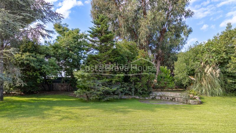 Foto 3add3391-ba18-4315-bd1a-7724e71bd5e0. Casa con riscaldamento parcheggio in Bell-Aire Sant Andreu de Llavaneres