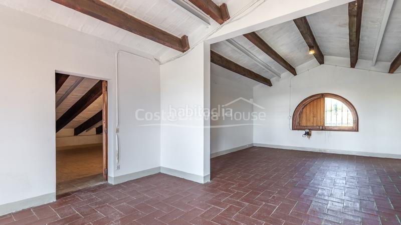 Foto b2aee160-40a1-4208-8405-59fcd2773be7. Casa con riscaldamento parcheggio in Bell-Aire Sant Andreu de Llavaneres