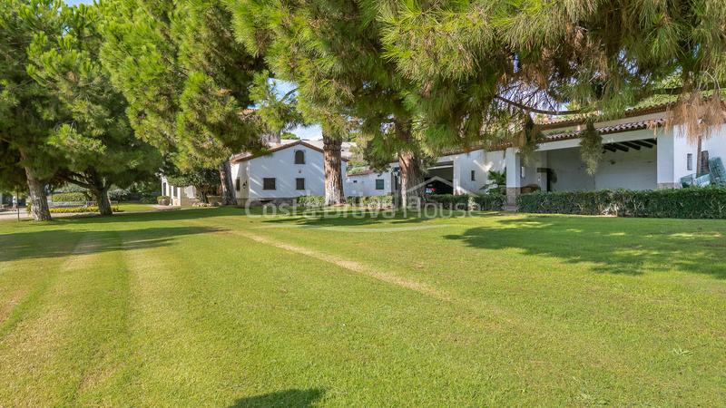 Foto b86c7c08-dcff-4bad-8d9a-05a14b15ed2f. Casa con riscaldamento parcheggio in Bell-Aire Sant Andreu de Llavaneres