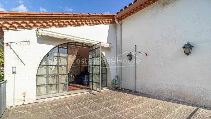 Foto fc8a7dbc-8421-4126-ab7e-396c9af37867. Casa con riscaldamento parcheggio in Bell-Aire Sant Andreu de Llavaneres