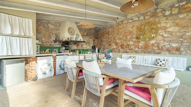 Foto 869d5948-06aa-4af0-824a-bf82787ca078. Maison avec chauffage parking piscine dans residencial Begur-esclanyà Begur