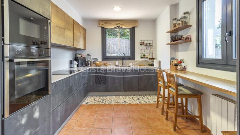 Foto bb00b799-704d-44d4-8008-17414a343a14. Maison avec chauffage parking piscine dans residencial Begur-esclanyà Begur