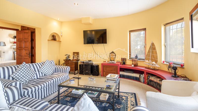 Foto 78c5a79e-62e0-4675-b000-9d228b4e6bc4. Casa con riscaldamento parcheggio piscina in Pals