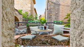 Masía  Tramuntana. Casita de pueblo reformada con gusto exquisito a partir de un pa