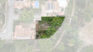 Terreny residencial  Carrer dels pins. Parcela urbana en venta en masos de pals para construir vivienda