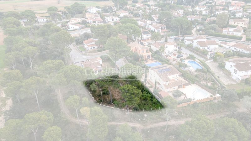 Foto 94340d0b-3fc6-4833-9914-810624007546. Terreny residencial a Pals