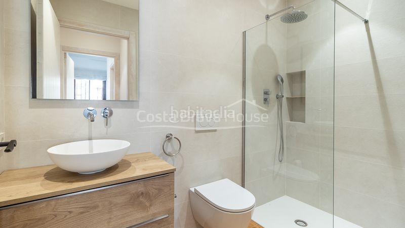 Foto 4967ea75-a612-45b4-a427-60ea80181f32. Apartament amb calefacció a Begur Begur