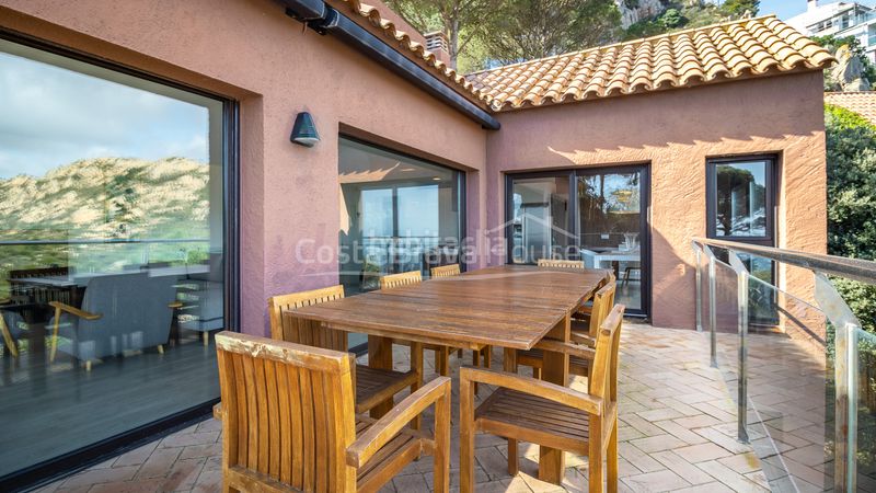 Foto 13a85267-0296-4cec-b11e-1496787b51b6. Casa amb calefacció aparcament piscina a Fornells-Aiguablava Begur