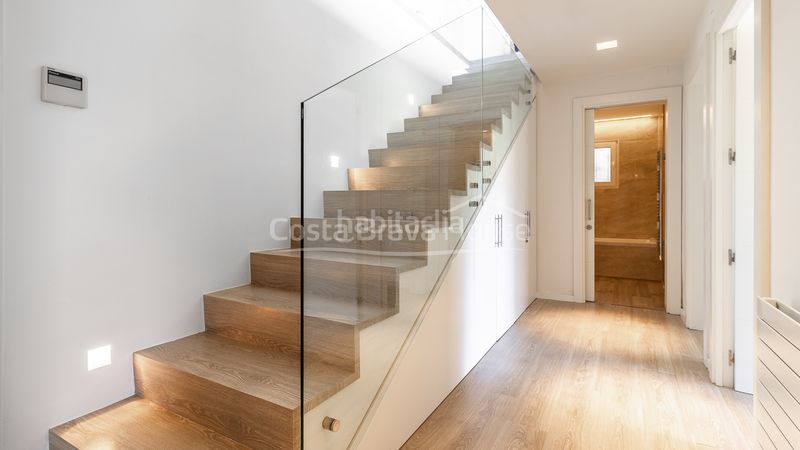 Foto 3bfb5800-70e4-4c3b-a2bd-0d7ada42f4a4. Casa amb calefacció aparcament piscina a Fornells-Aiguablava Begur