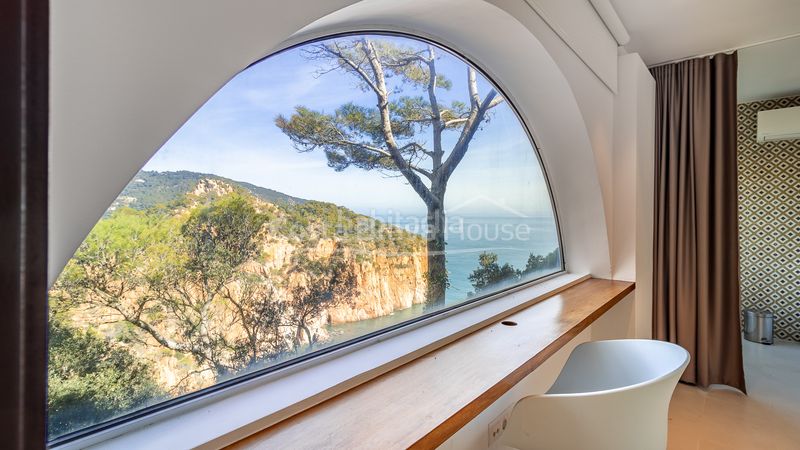 Foto 799eb05e-f7d2-4827-98e8-3ce23280b37d. Casa amb calefacció aparcament piscina a Fornells-Aiguablava Begur