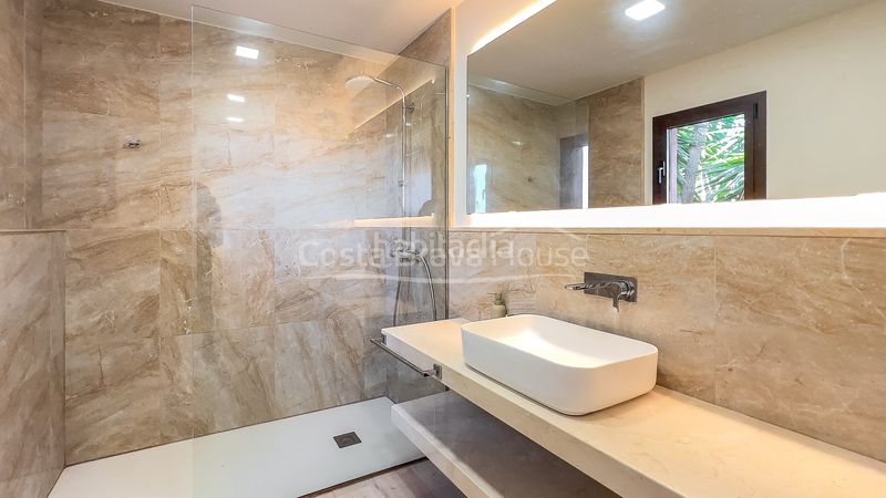 Foto 9fd08223-10d6-412c-8929-e7f0651ed2f0. Casa amb calefacció aparcament piscina a Fornells-Aiguablava Begur