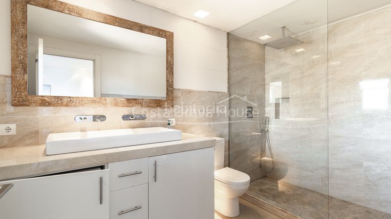 Foto deedeaf7-cf51-4d53-a97d-59f7accec3a3. Casa amb calefacció aparcament piscina a Fornells-Aiguablava Begur