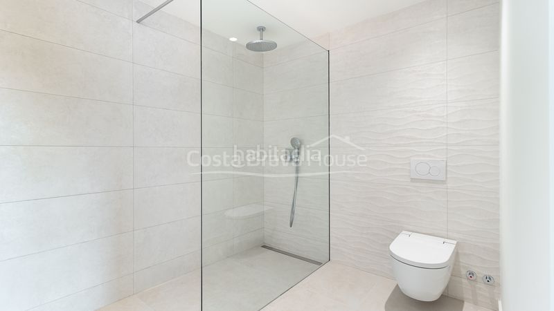 Foto 140262ba-0786-4806-8eee-db9e568fe7fd. Casa amb calefacció aparcament piscina a Sa Riera-Sa Fontansa Begur