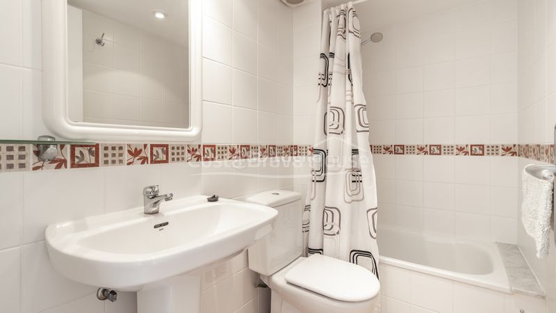 Foto 43932e75-cc9c-4ef7-9494-e5444a832fb8. Apartament amb calefacció aparcament a Fornells-Aiguablava Begur