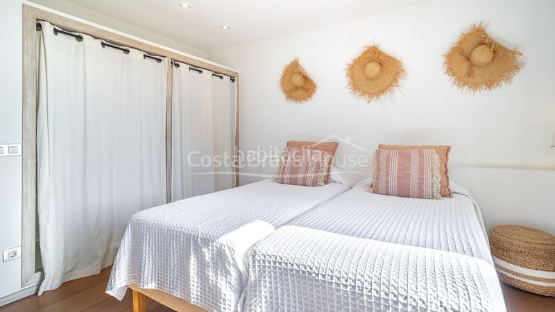 Foto 5b876365-ba6b-4ab5-a9f9-da654dcebd8d. Casa amb calefacció aparcament piscina a residencial Begur-esclanyà Begur