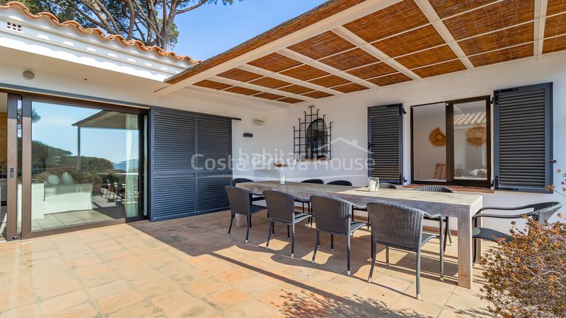 Foto b6da6b16-8929-40b6-9ea3-31c336a41a4a. Casa amb calefacció aparcament piscina a residencial Begur-esclanyà Begur