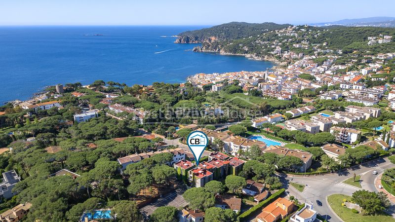 Foto c0262941-ebcc-4af2-81b4-8ab43611c53c. Apartament amb calefacció aparcament piscina a Llafranc