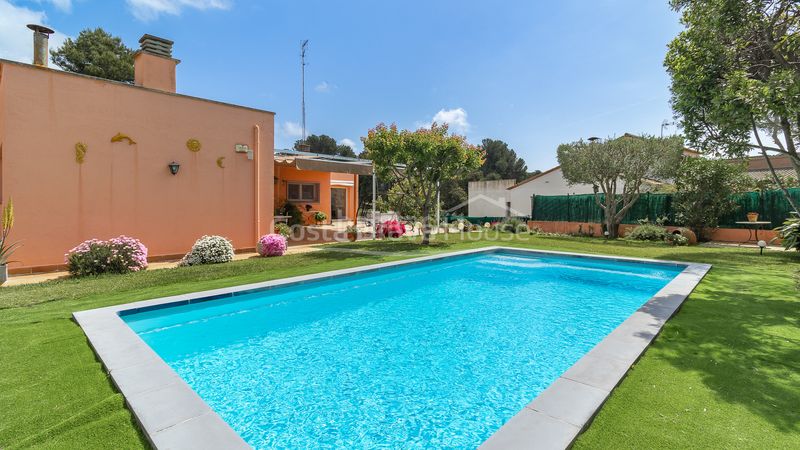 Foto 818de698-0068-4935-8eeb-9bd32beac46a. Casa amb calefacció aparcament piscina a Puig Ses Forques - Torre Colomina Sant Antoni de Calonge