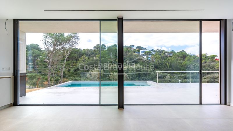 Foto 50a90d84-d28d-474b-b894-50acde7c43f2. Casa amb calefacció aparcament piscina a Begur Begur