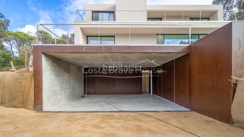 Foto d794e7c6-b869-412b-af0e-607500d63d96. Casa amb calefacció aparcament piscina a Begur Begur