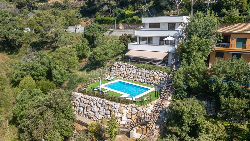 Foto 99f28578-5ada-4a4f-bc76-5cbace573940. Casa amb calefacció aparcament piscina a Sa Riera-Sa Fontansa Begur
