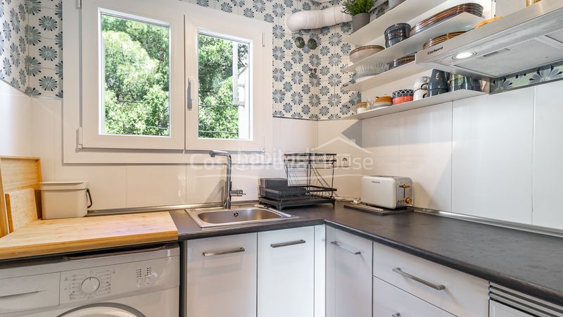 Foto 86ea082d-13ed-4019-a57c-9da23c2efb77. Apartament a Calella de Palafrugell