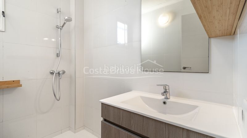 Foto f2b5bee5-d9cc-4e15-9218-300f9073695b. Apartament a Calella de Palafrugell
