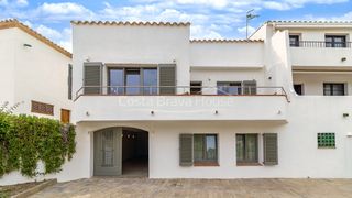 Maison jumelée  Plaça riera. Casa de pescadores reformada frente al mar en sa riera, begur, c