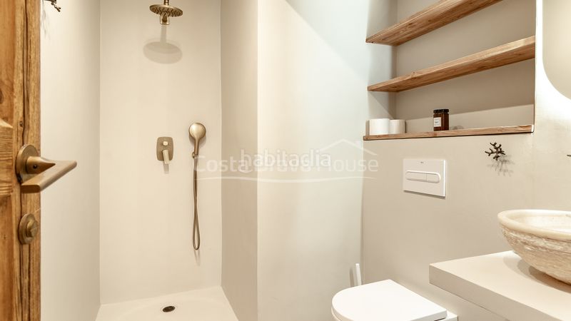 Foto af4890c1-7508-4f06-a607-78496879a3b3. Casa adossada amb calefacció aparcament a Sa Riera-Sa Fontansa Begur