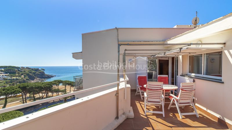 Foto 102b190c-d5e3-4978-b0af-7e04a4d3d6e9. Apartament amb calefacció aparcament a La Fosca - Cala Margarida Palamós