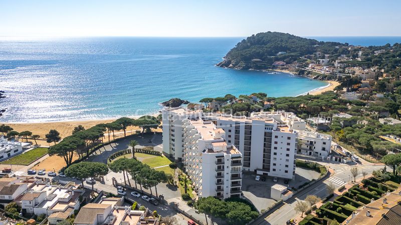 Foto 1c4919f3-e4ff-4394-9389-68416e5931b5. Apartament amb calefacció aparcament a La Fosca - Cala Margarida Palamós