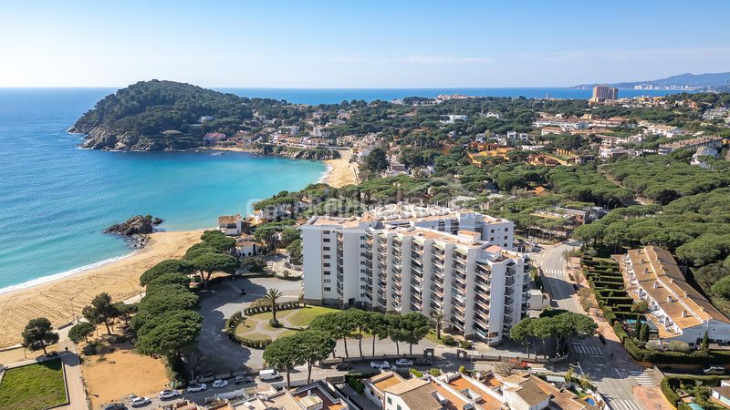 Foto d12dd4ed-4d0f-40cc-a7e6-6109251a05ae. Apartament amb calefacció aparcament a La Fosca - Cala Margarida Palamós