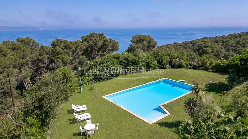 Foto 3fa2e3f4-a0c6-4c4d-a950-9158aaee0a6c. Casa amb calefacció aparcament piscina a Sa Riera-Sa Fontansa Begur